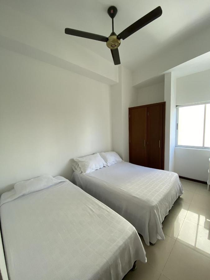 Apartamento Mirador Del Laguito Cartagena Exteriör bild