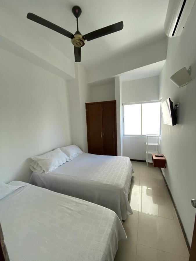 Apartamento Mirador Del Laguito Cartagena Exteriör bild